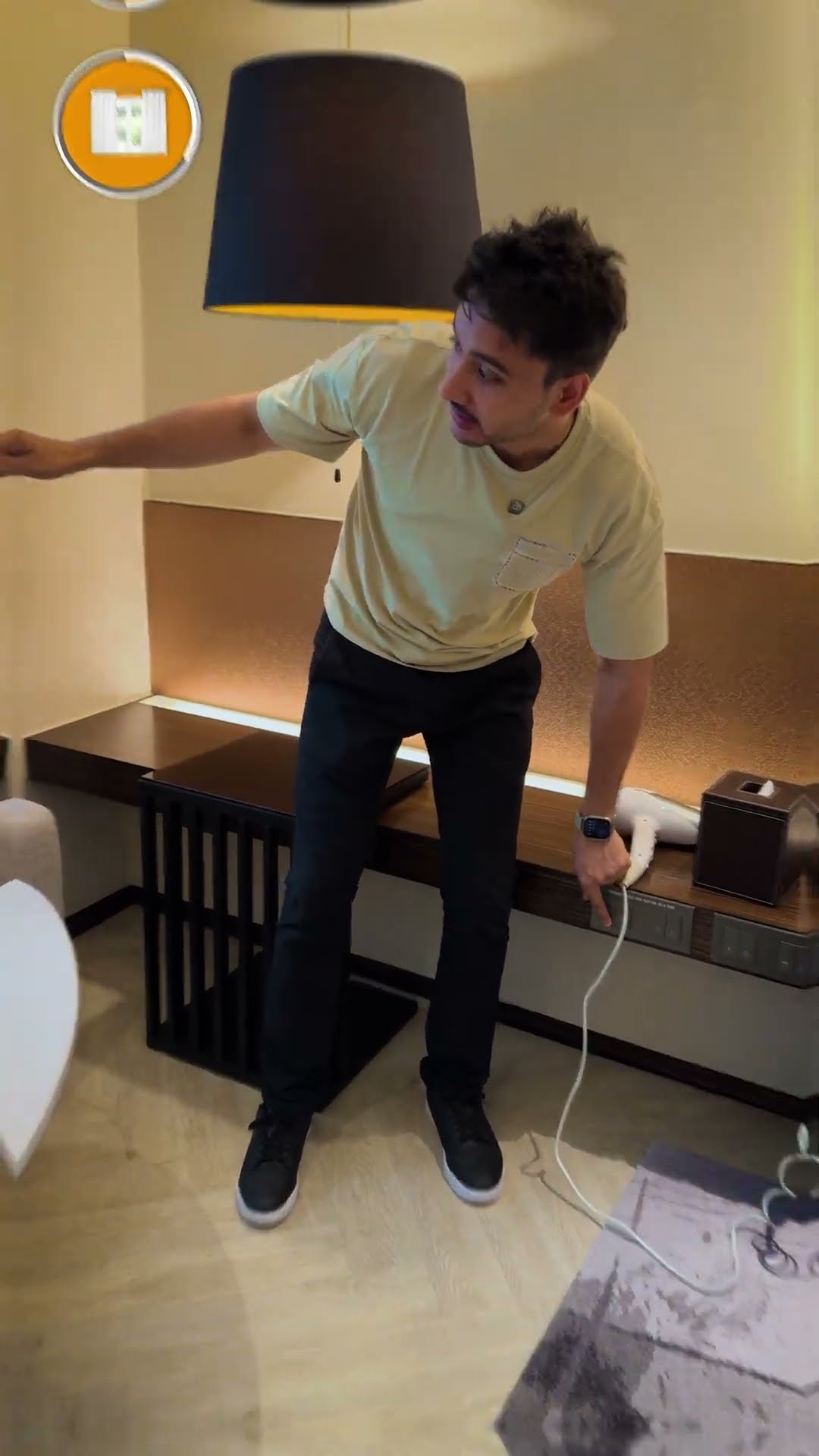 5 Star Hotel Tech 90% लोग नहीं जानते 🤯🤯 #shorts #gadgets – YouTube