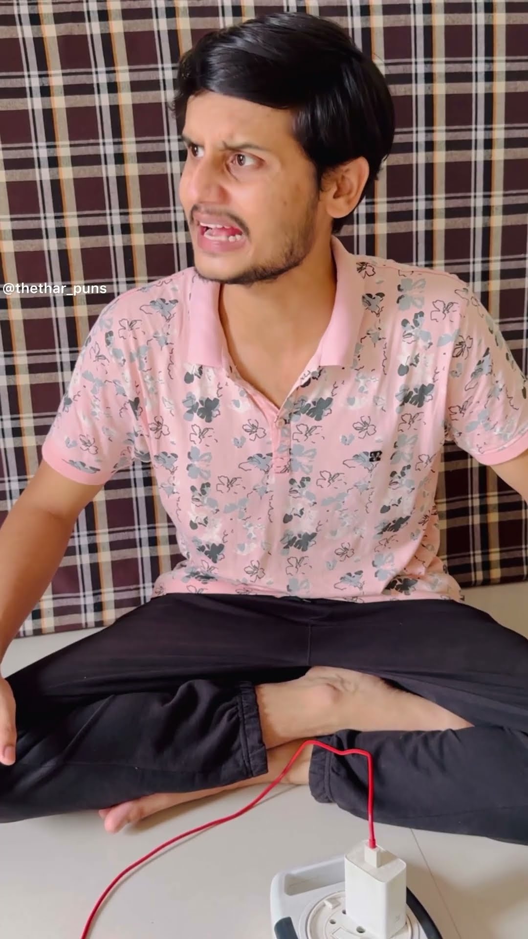 Aukaat ki baat 🤣 | Rahul Sinha | Thethar Puns | #shorts – YouTube