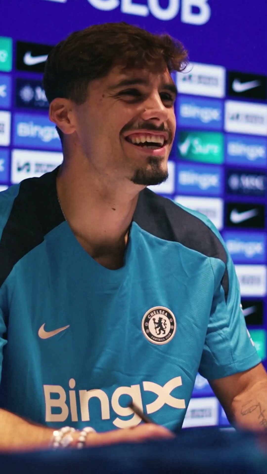 Pedro Neto is a blue! 🔵 #shorts #chelseafc #footballshorts – YouTube