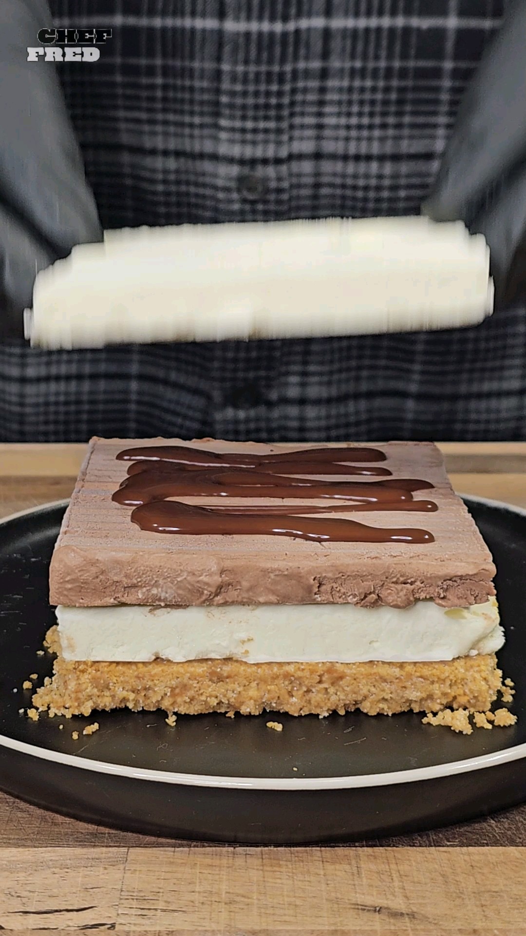 Reach For The Sky With Must-Try Mile High Pie!🤤 #shorts #inanimateinsanity #animationepic #pie – YouTube