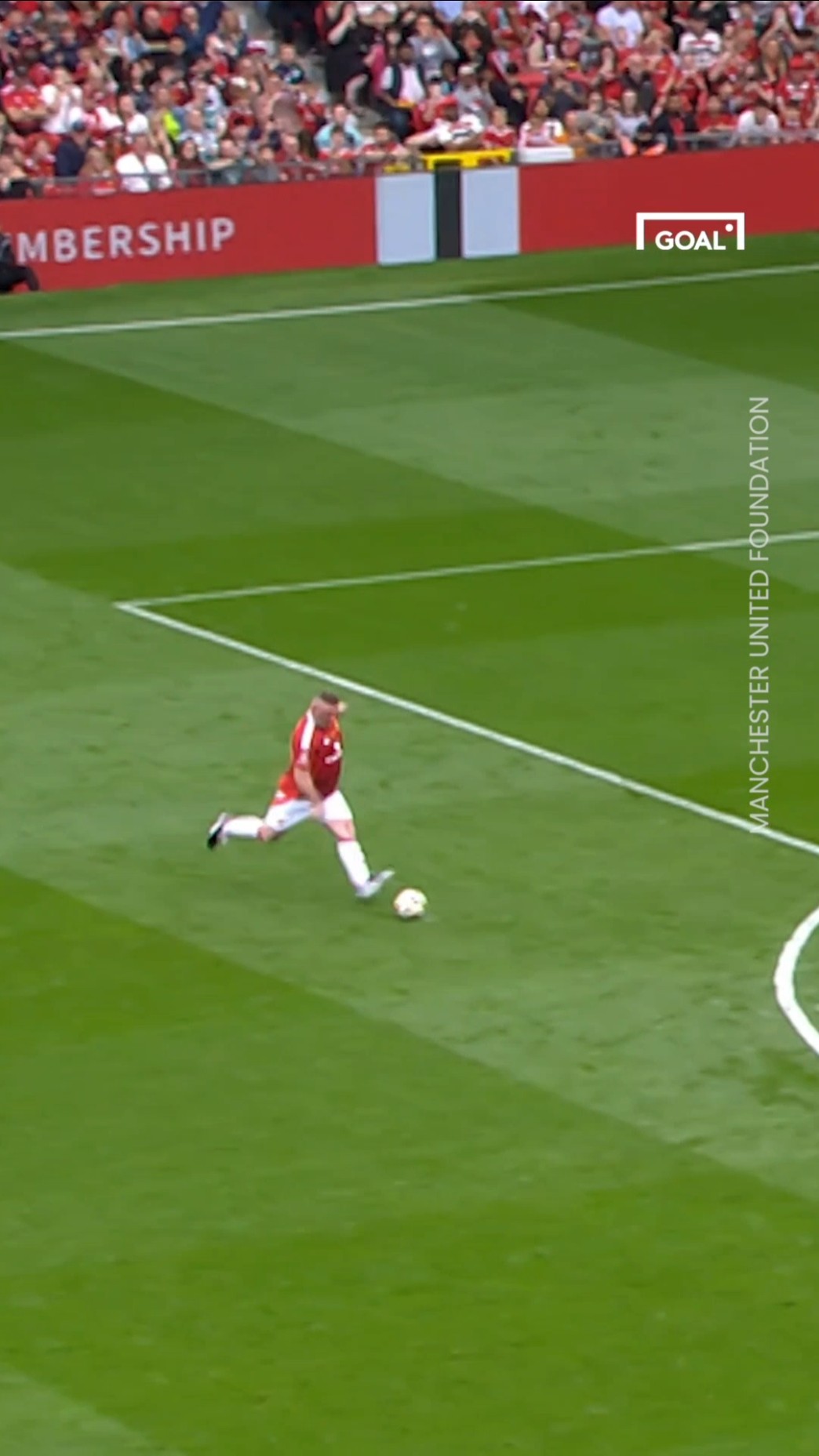 Rooney scores PERFECT free-kick in Man Utd comeback 😍 #shorts – YouTube