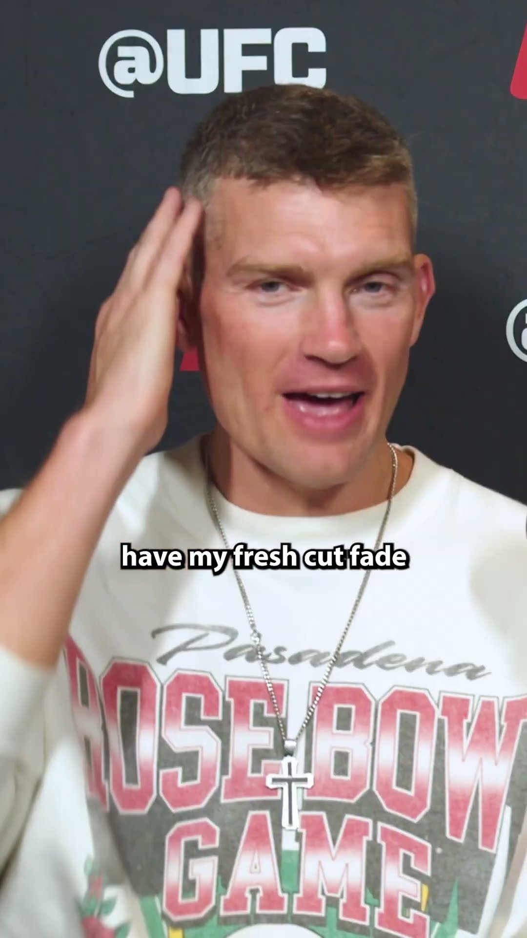 Asking UFC 307 fighters who their celebrity look alikes are LOL #shorts #mma #ufc – YouTube