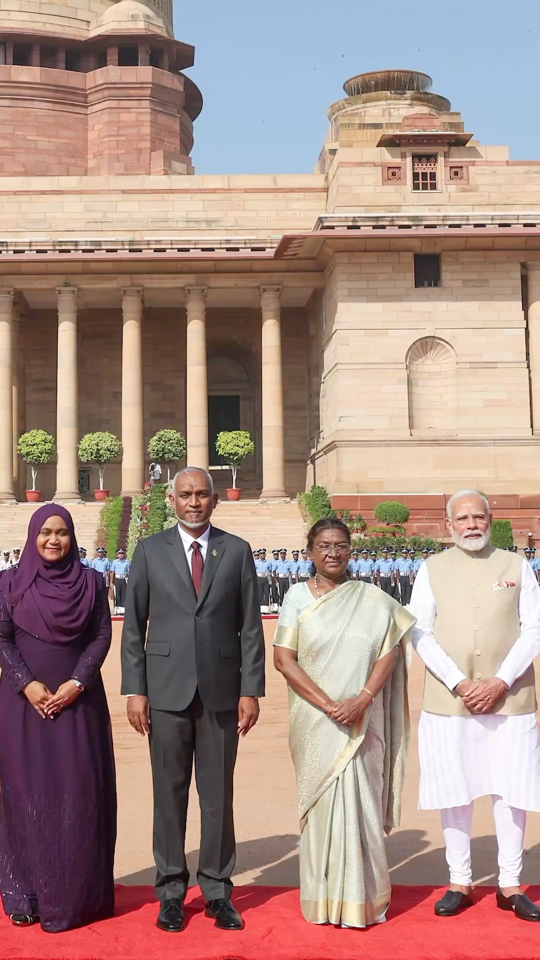 PM Modi attends ceremonial welcome for Maldives President Mohamed Muizzu | #shorts – YouTube