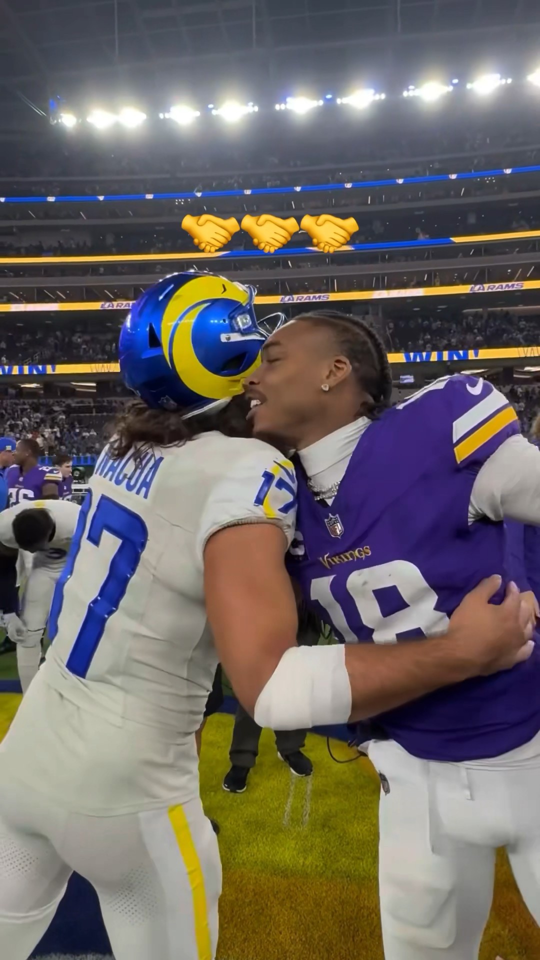 Nothing but respect 🤝 #rams #shorts – YouTube