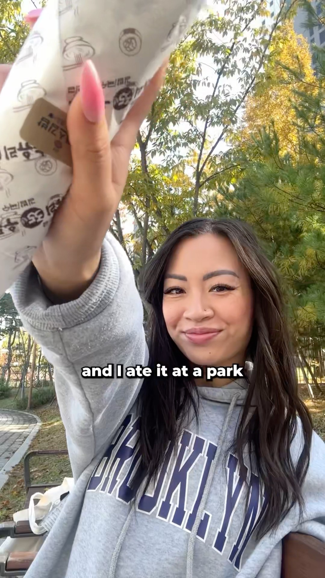 enjoying fall in korea 🍂 eating & making fish bread #shorts – YouTube