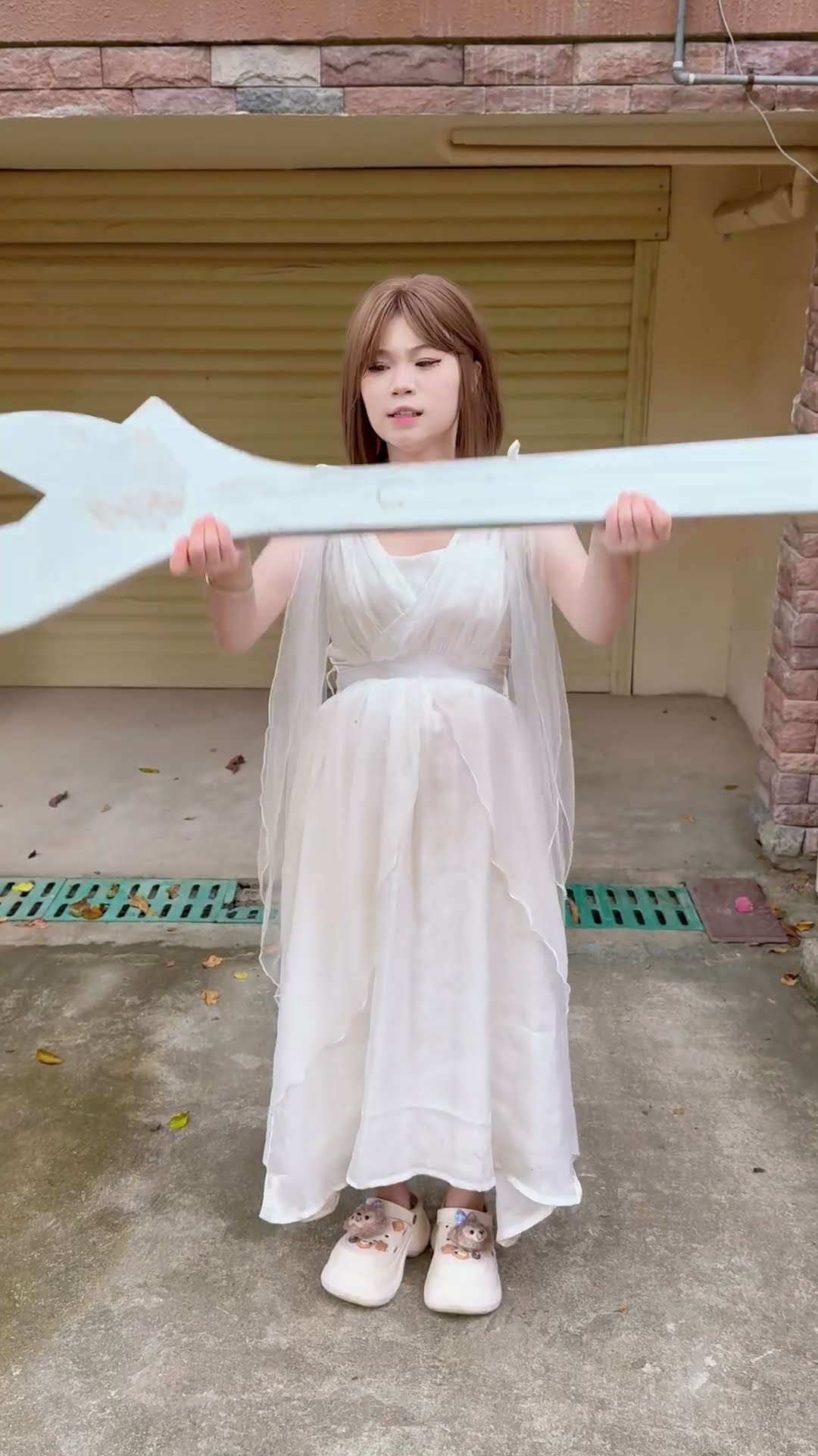 精灵的逆袭之路#funny #cosplay #shorts – YouTube