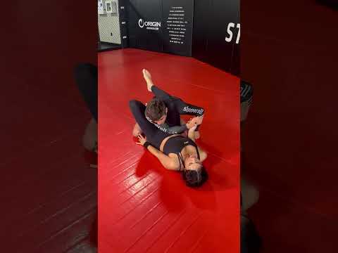 Mikey Musumeci shows Nina Drama how to do jiujitsu LOL #shorts #ufc #mma – YouTube
