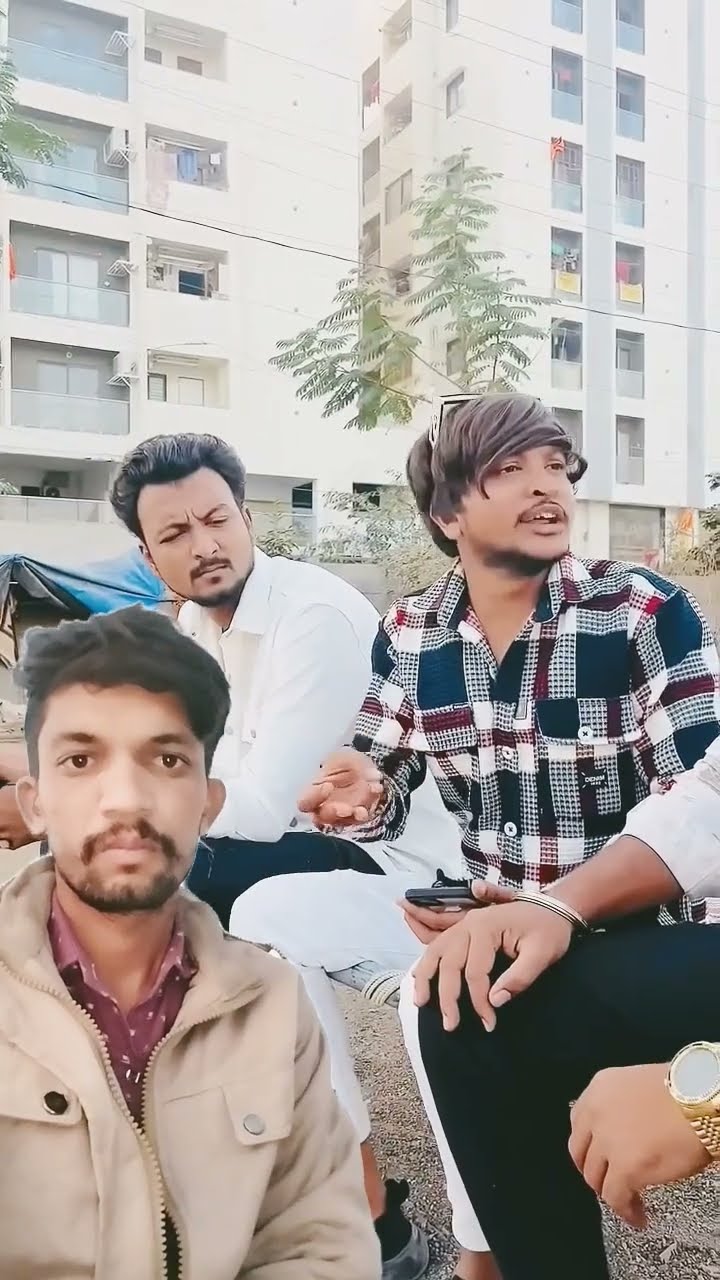ડીગ્રી કરેલી સે 😅 #desicomedy #comedyvideo #comedy #shorts #viralshorts – YouTube