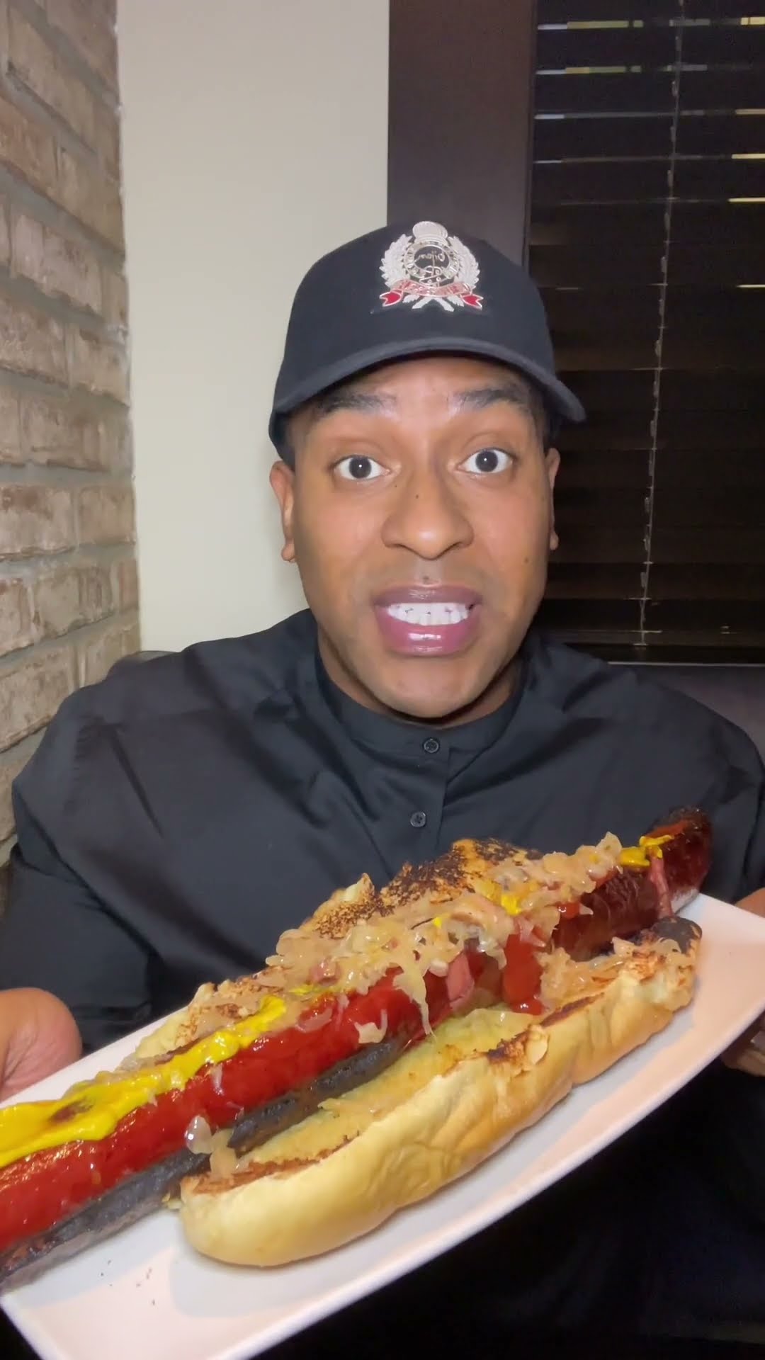 🌭Wagyu Kobe Beef Hot Dog at Prime 112 In Miami! #shorts – YouTube