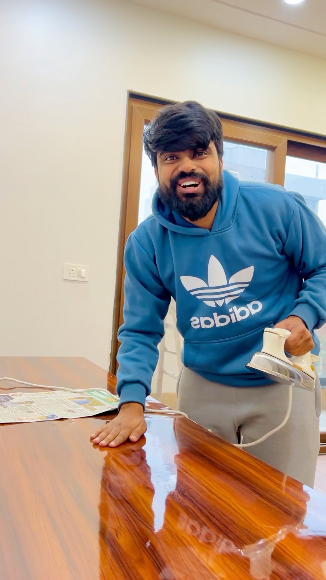 Finally hamari new gaming table thik hogyi 🥹 #priyalkukreja #shorts #ytshorts – YouTube