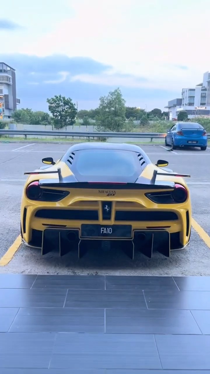 Eles fazem BODY KITS e foram PROCESSADOS pela Ferrari por isso… #shorts #mansory #ferrari – YouTube