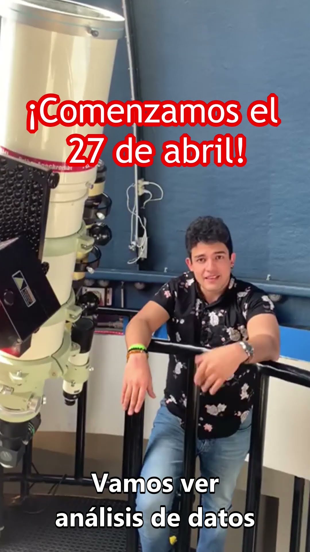 ¡Aprende Python con astronomía! #shorts – YouTube