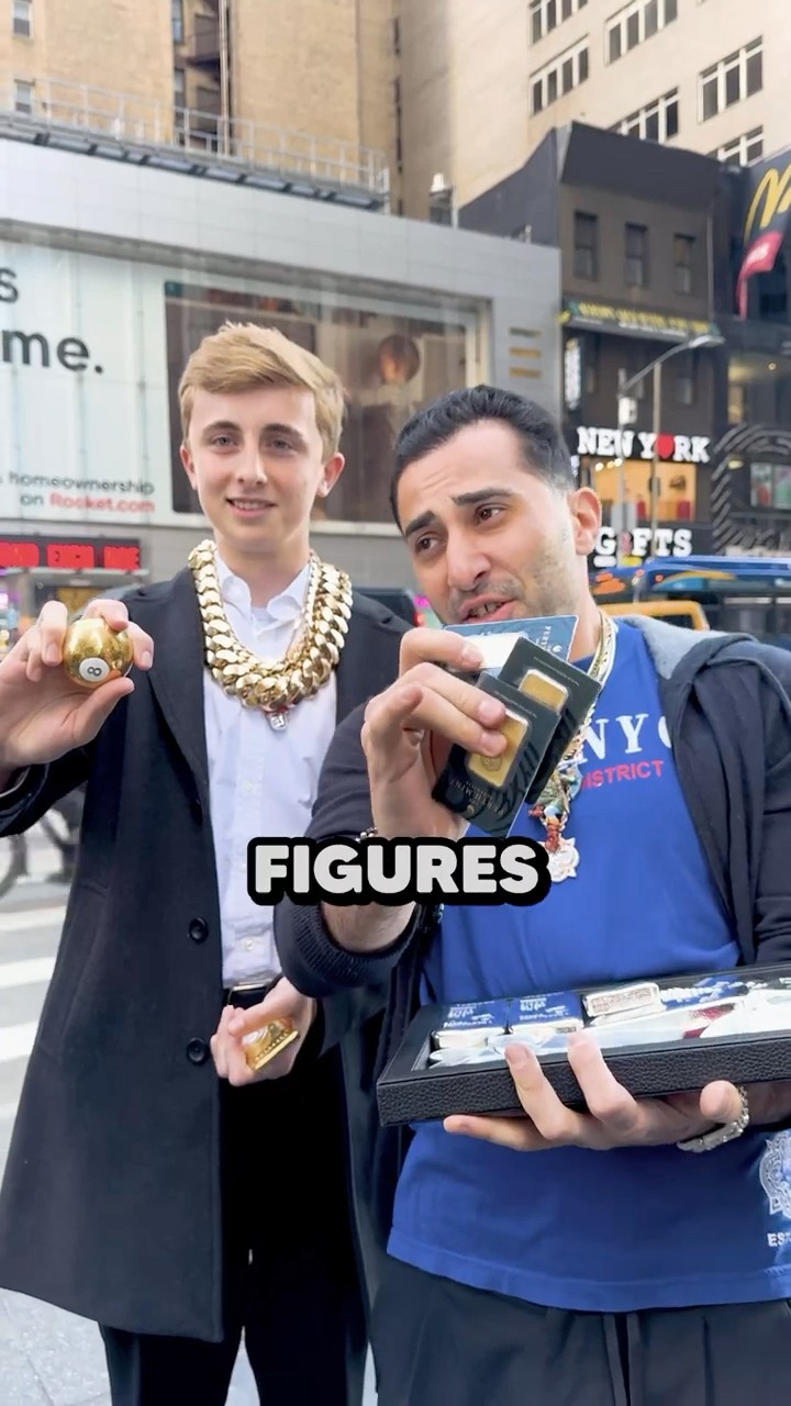 GIVING OUT KILOS IN NYC!!! #shorts – YouTube