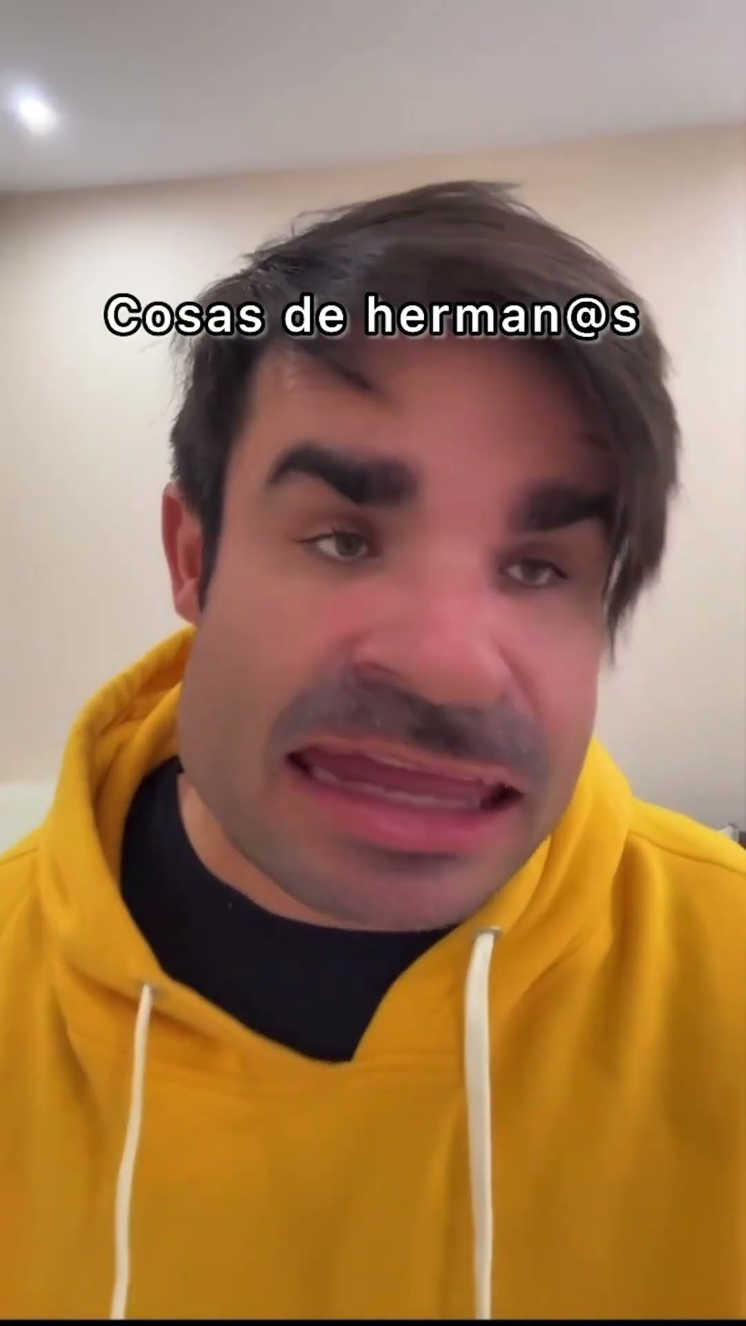 Cosas de herman@s 😆🤣 #hermanos #shorts #comedia – YouTube