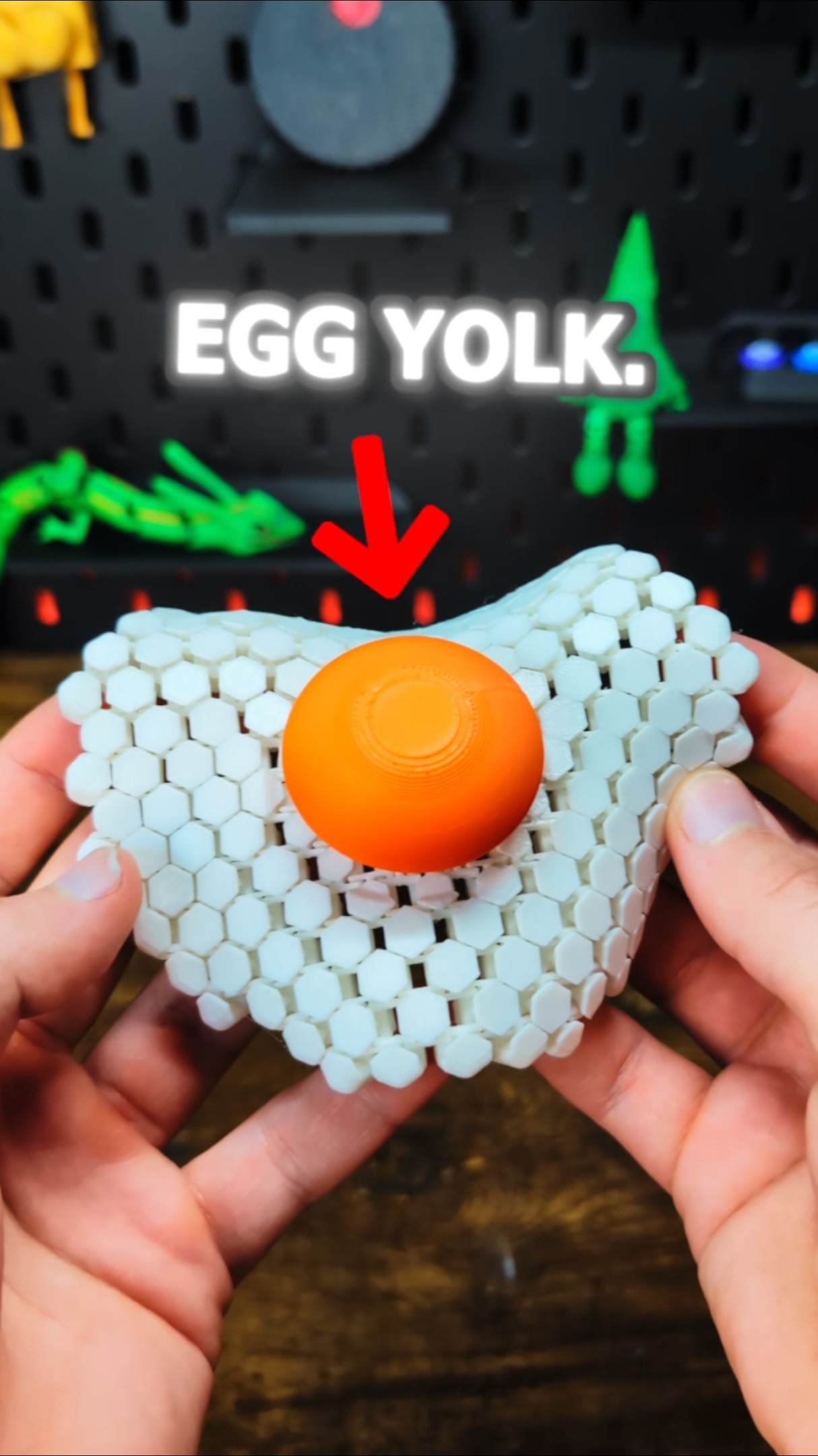 3D Printed Flexible Egg Yolk Fried food fidget – YouTube