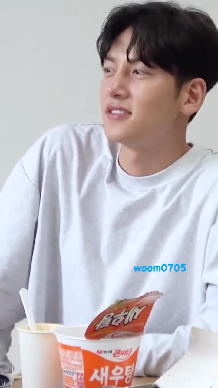もぐもぐ♡ 𝕁𝕚ℂ𝕙𝕒𝕟𝕘𝕨𝕠𝕠𝕜♡#지창욱 #JiChangwook #池昌旭 #チチャンウク #จีชางอุค #thek2 #kdrama #kpop #bts – YouTube