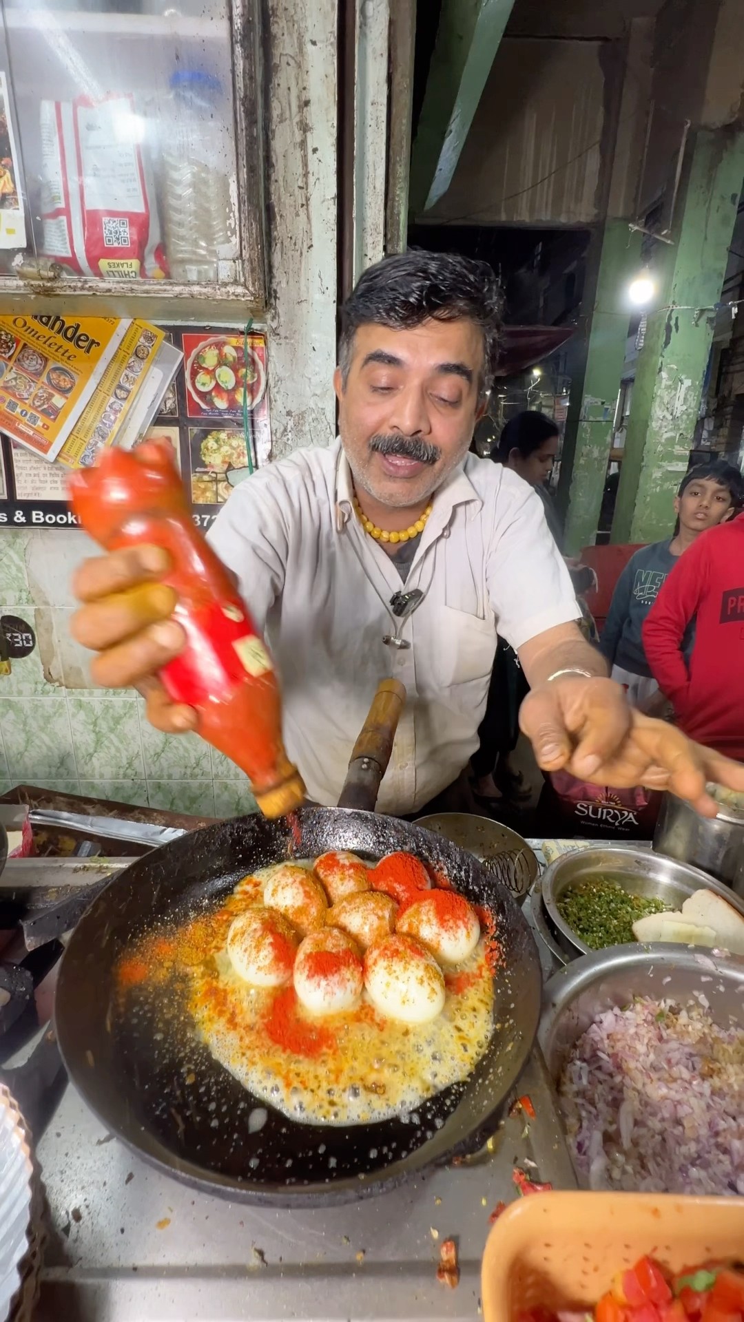 Aise Punjabi Ande 🥚 नहीं खाये होगे 😱😱 #shorts #sikanderomlette – YouTube