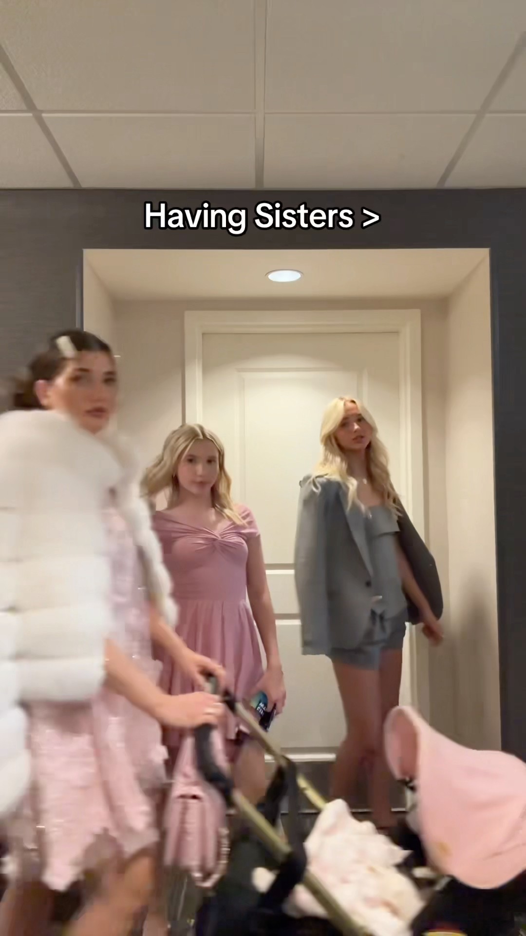 HAViNG SiSTERS 👀🥹 #shorts – YouTube