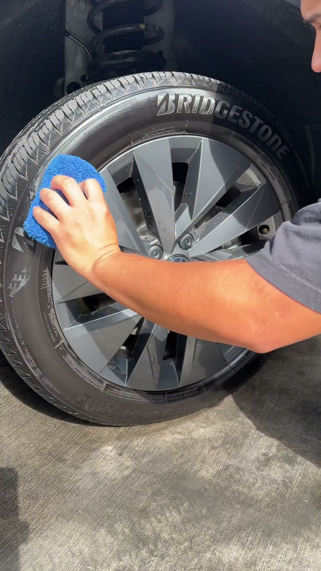 Give your tires a deep shine with Shinelogic! #shorts #youtubeshorts #shine #tires #detailing #howto – YouTube