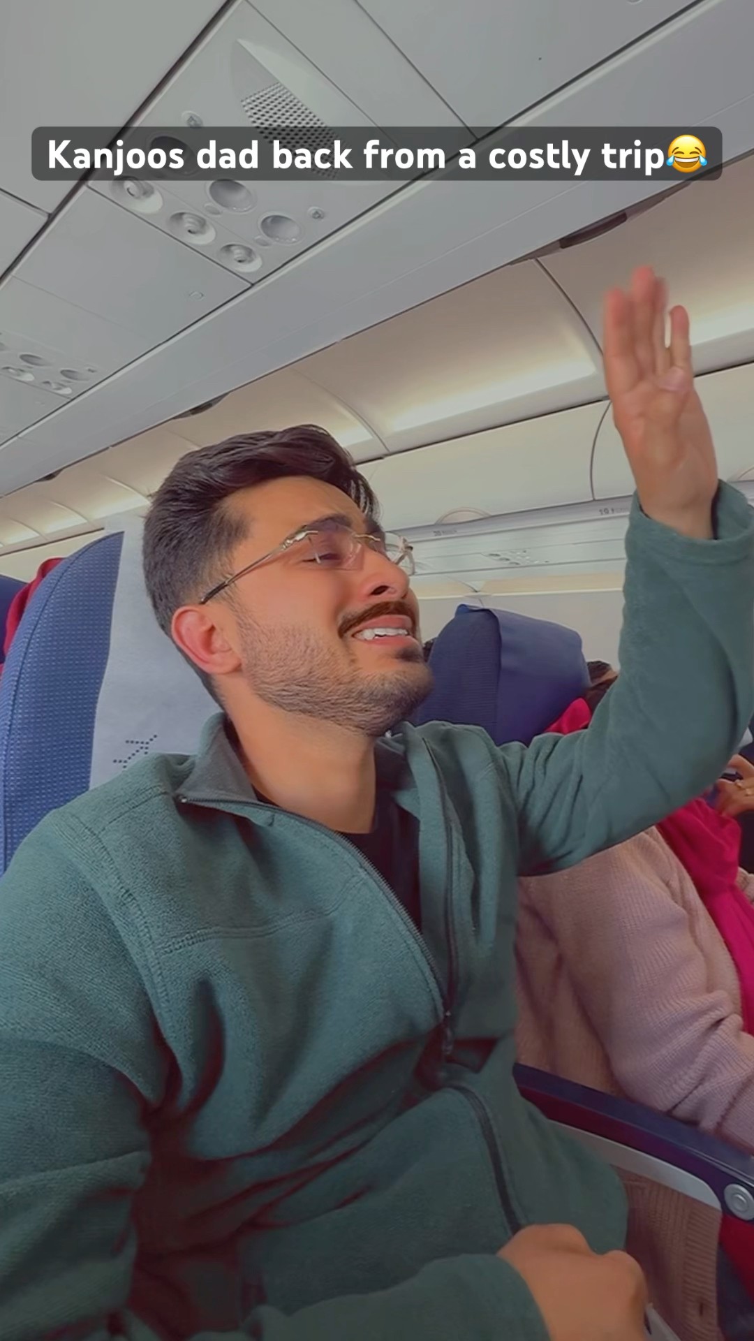 Beech raste aeroplane rukwa diya😦💀 #comedy #chetanmonga #shorts – YouTube