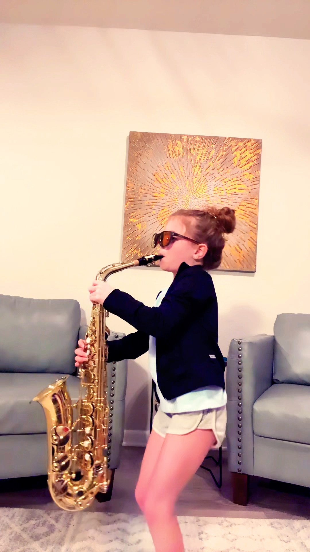 SYMPHONY! 🎷🎶 #trending #trend #shorts #lol #fun #funny #music #song #cute #fyp #viralvideo #memes – YouTube