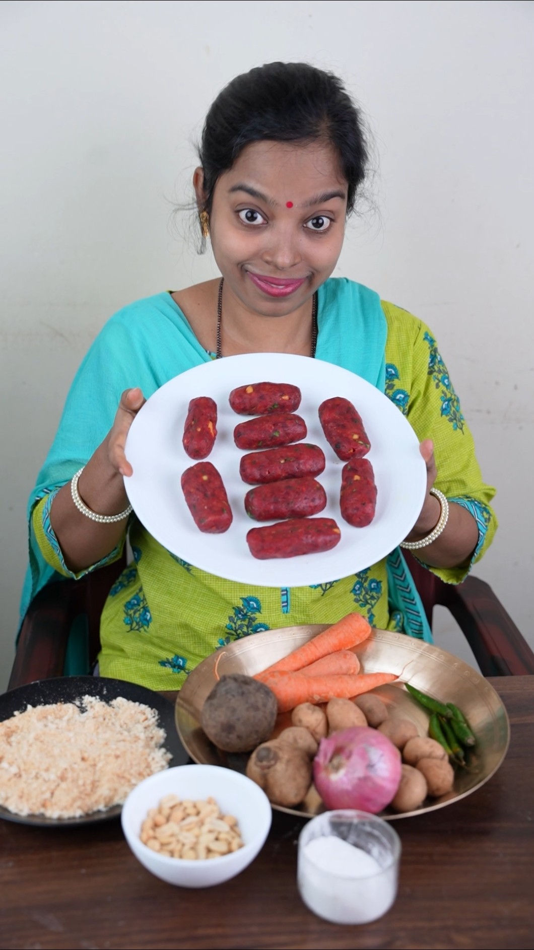 Vegetable Chop 🍟 Eating Life Hack 😋 Railway Cutlet  #shorts #funny #comedy #minkutinku #lifehacks – YouTube