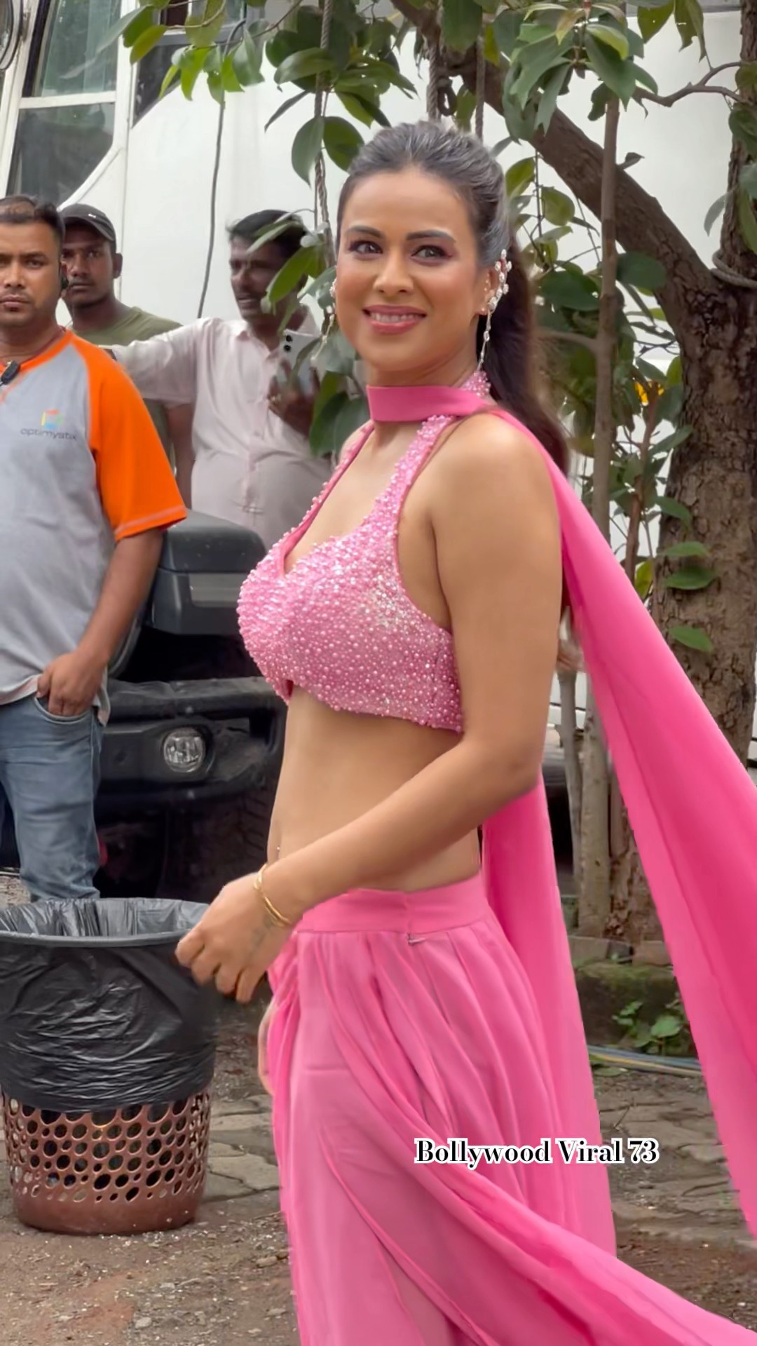 Looking Beautiful #niasharma At #laughterchefs Grand finale ❤️😍 #ytshorts #trendingshorts #shorts – YouTube