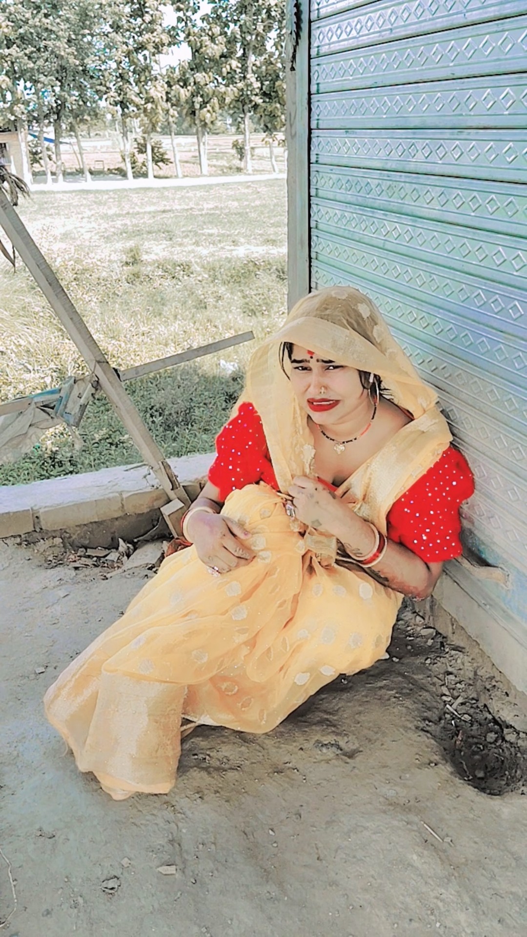 Husband Aapke Suna Hai Madam? #shorts #funny #ashortaday @Kuhusingh555 – YouTube