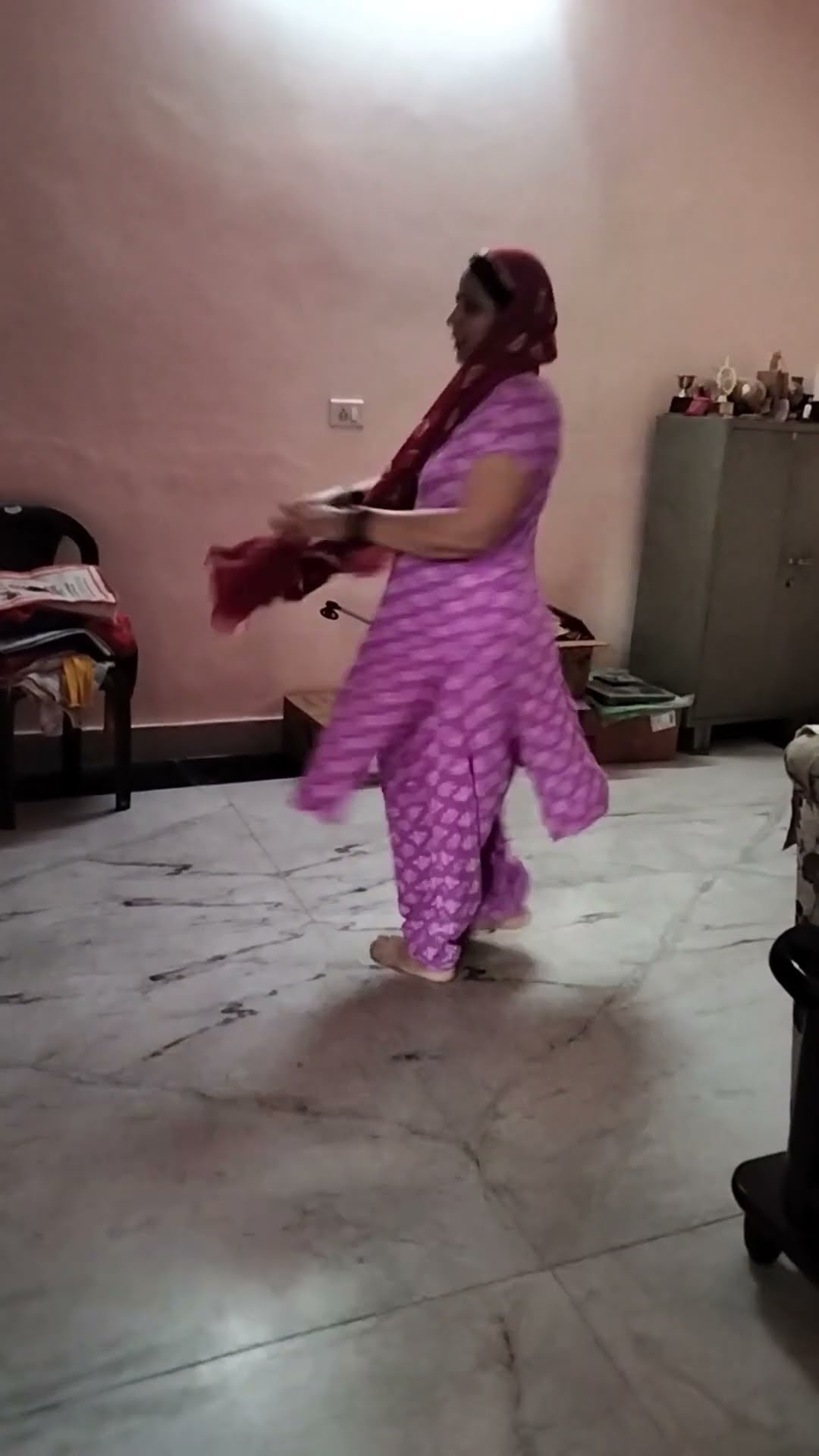 Chunari Mathura ki || Naresh Rani Vlogs #shortsfeed #youtubeshorts #trending #shorts #ytshorts – YouTube