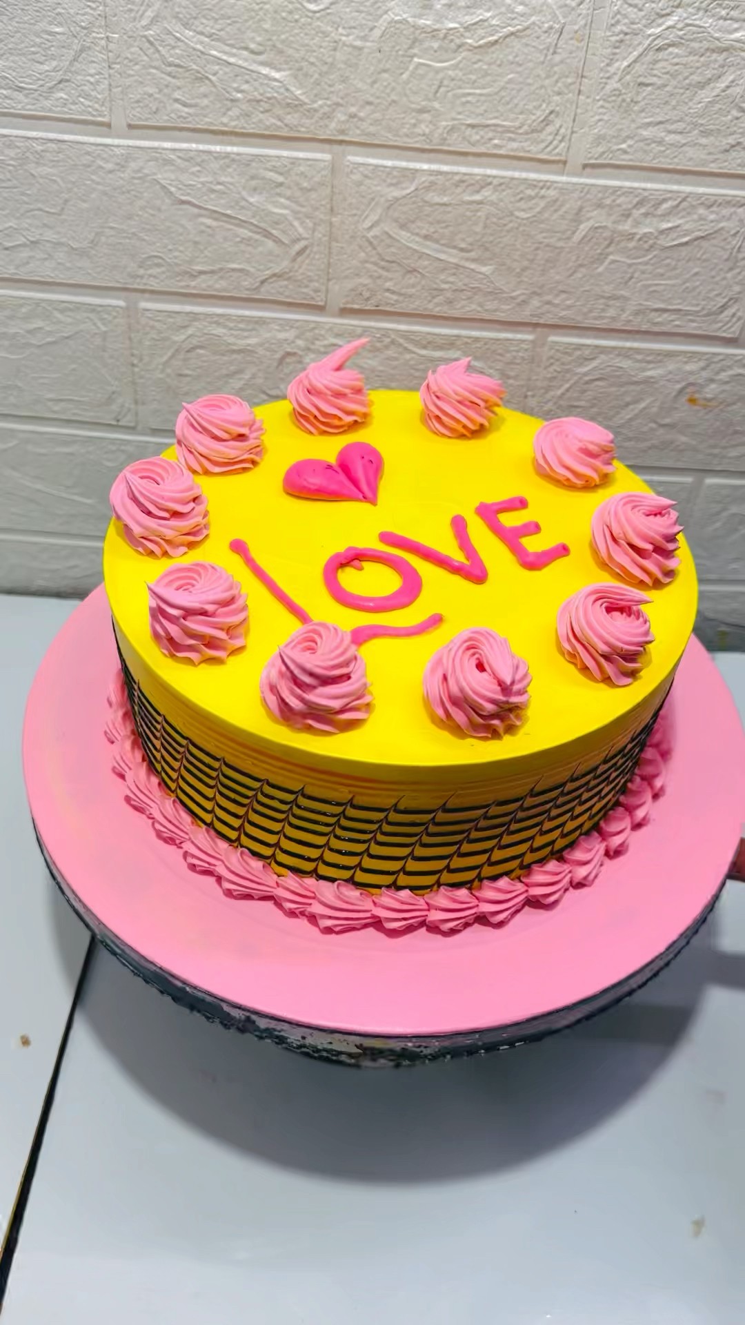 1kg Best  Cake Decorating ideas #cake #pineapplecake #shortvideo #shorts #viralvideo #food #trending – YouTube