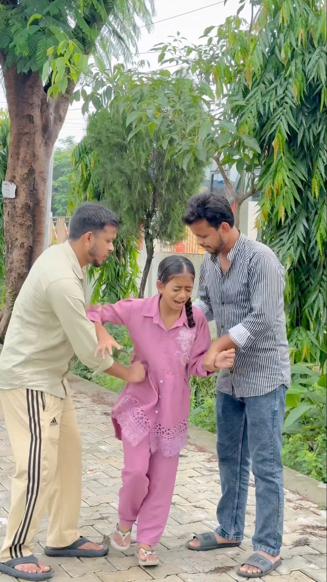Unzila ko kisne mara 😭🙏wait for end #shorts – YouTube