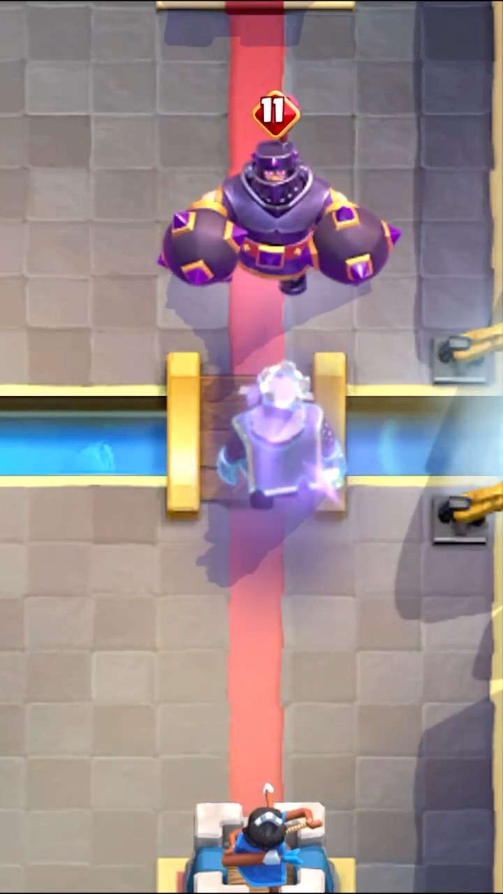 EVO ROYAL GHOST IS INSANE! #clashroyale #shorts – YouTube