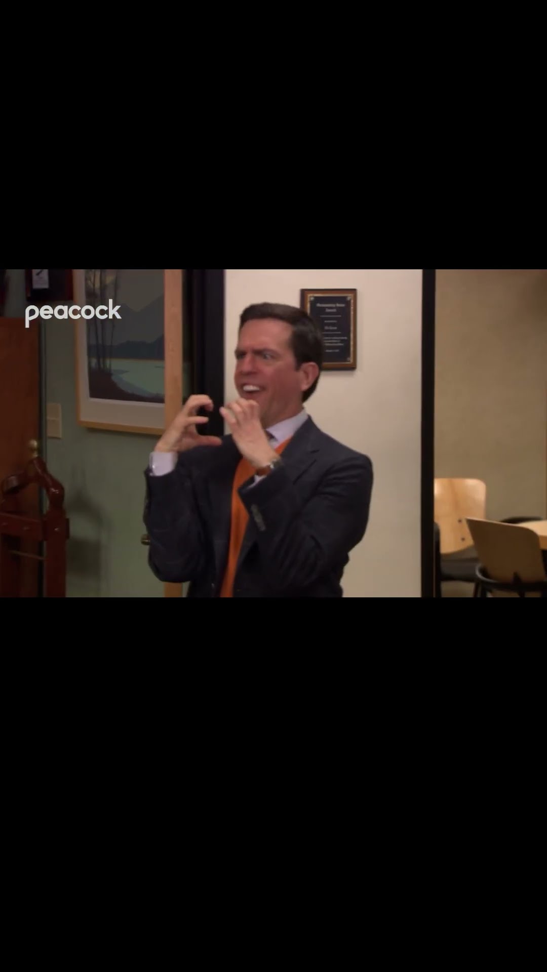 Keep it together, Kevin! #TheOffice #JimHalpert #KevinMalone #Shorts – YouTube