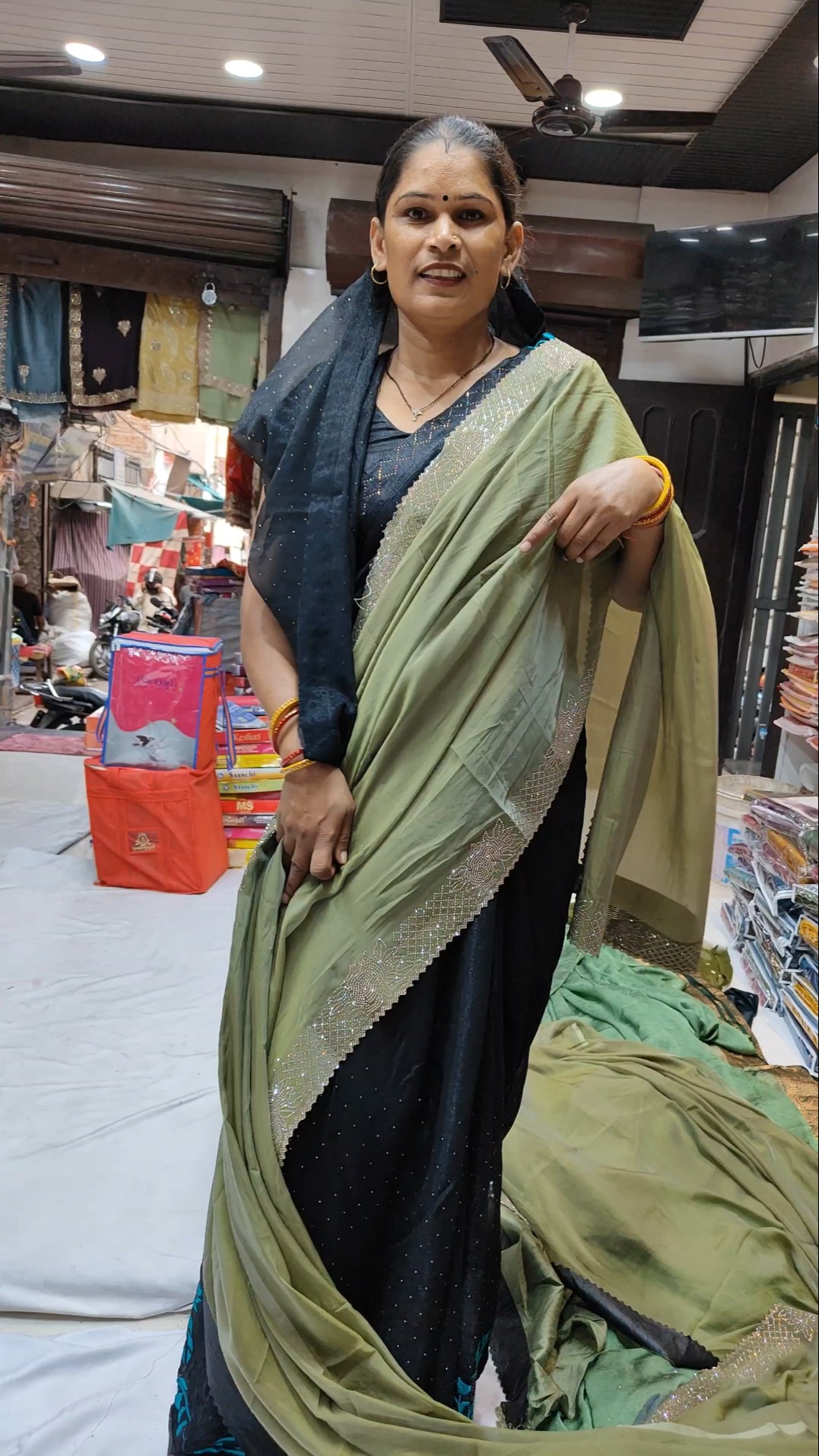 aaj karva-chauth ki shopping kari🛍️ #shorts #dailyvlogs – YouTube