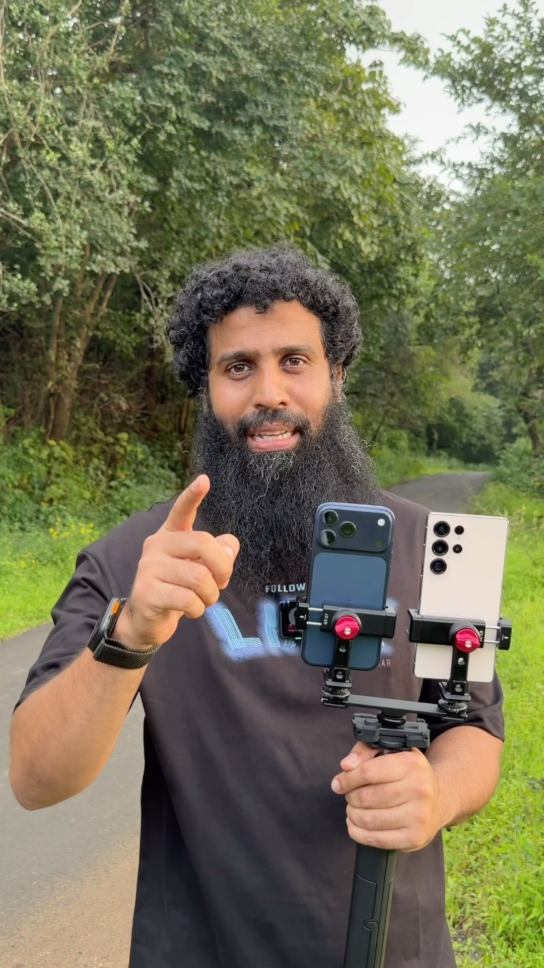 dual video capture 17 Pro Max vs S25 Ultra #shorts – YouTube
