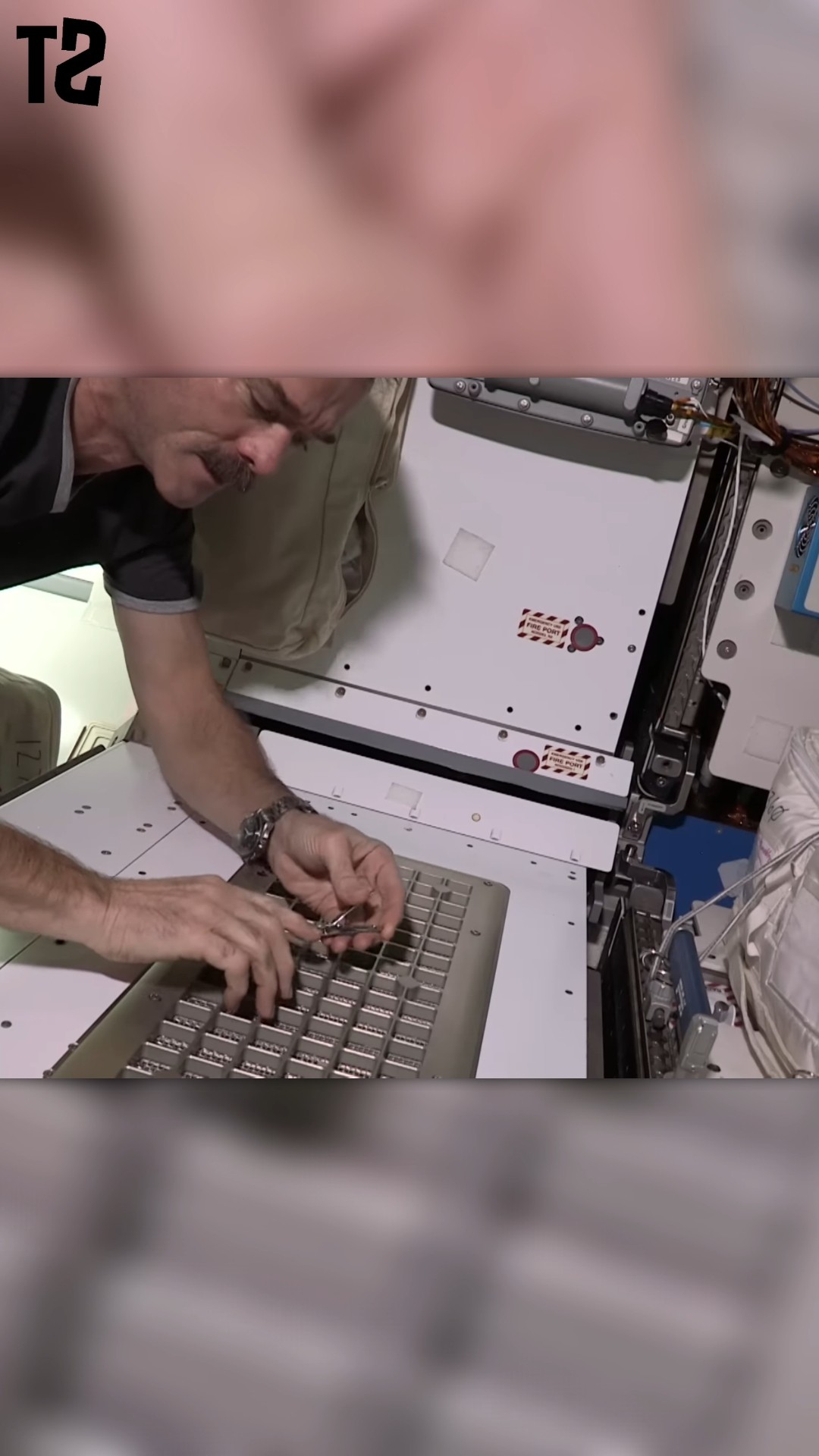 Astronauts Cut Nails & Brush Teeth In Space 😱 #shorts #facts – YouTube