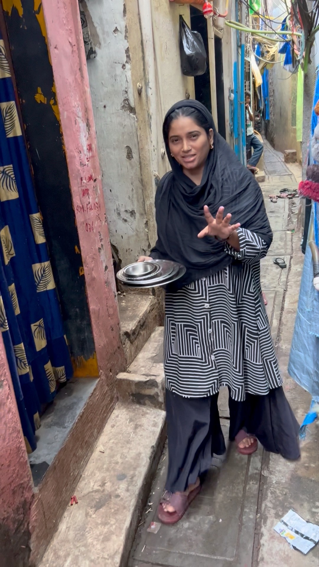 Aaj Jethani k ghar pe aayi hu mai💫#viralvideo #trending #shorts #yshorts #houswifevlogger #video💕✨ – YouTube