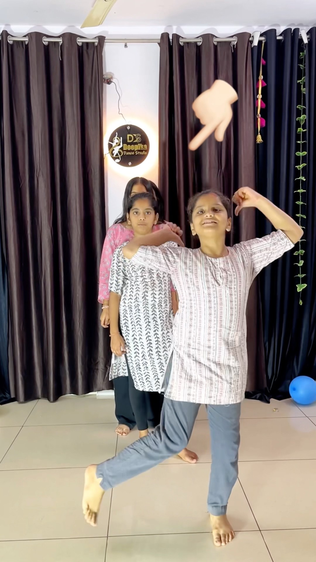 Coca Cola 2 | Group Dance | Wait For End #shorts #ytshorts – YouTube