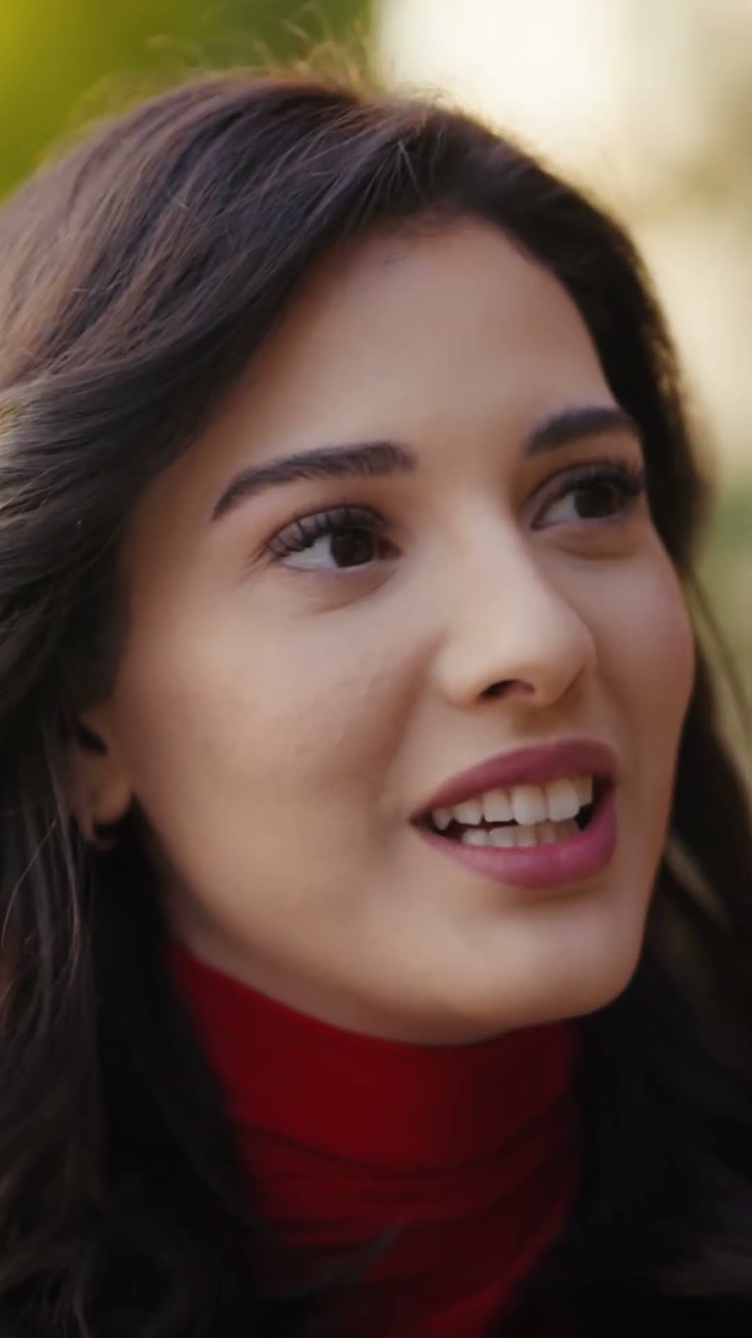 Hira'nın gözleri yollarda kaldı… 🥹 #redemption #esaret #shorts  #mahassinemerabet #cenktorun – YouTube