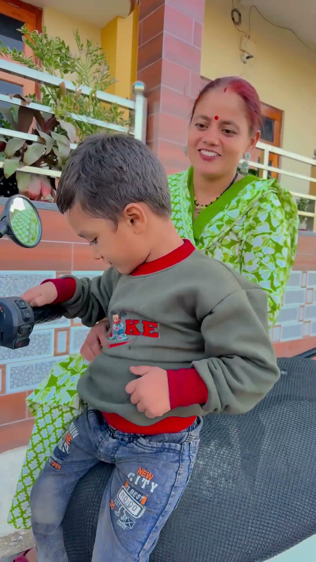Oye me aage baithunga ❤️🙏 #shorts #shortvideos #bnfunnyhouse – YouTube
