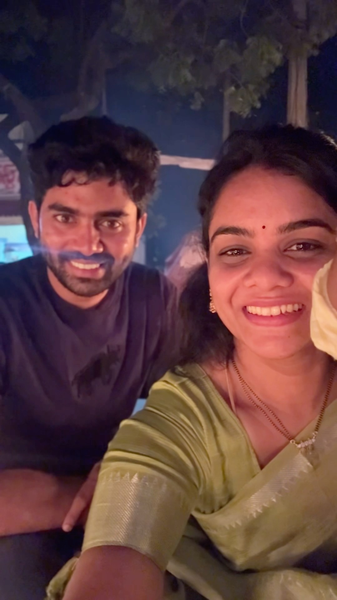 శివ పూజ లో🙏🏻 #trending #viralvideo #shorts #youtubeshorts #ytshorts #temple – YouTube