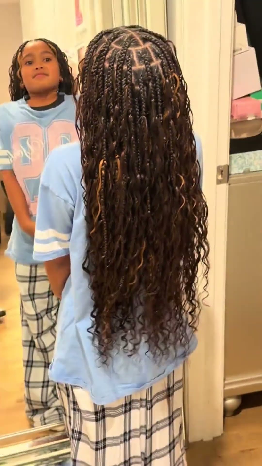 Watch Scarlett get her new braids!! 😍 #braids #braidstyles #shorts – YouTube