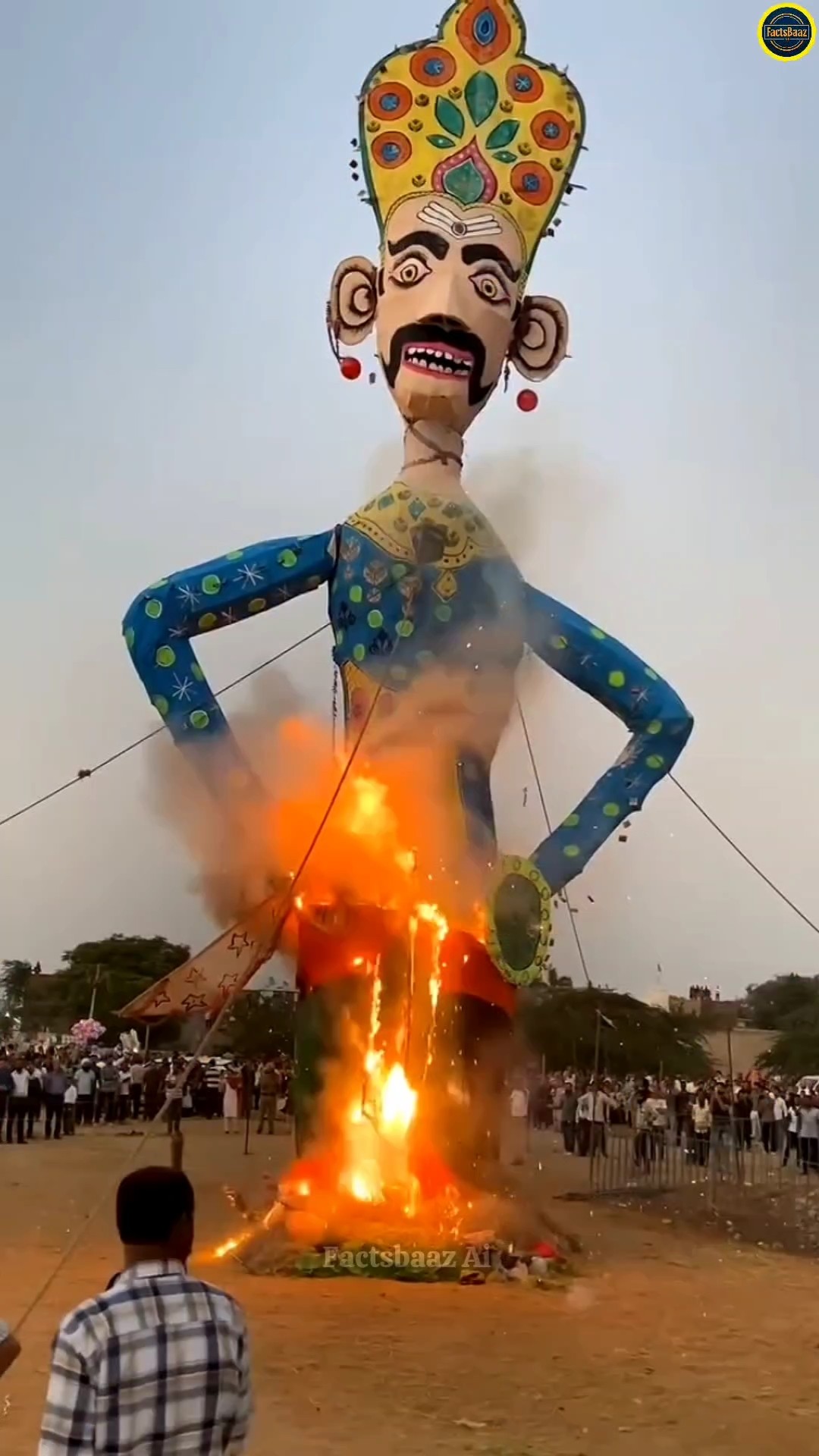 इस बार रावण दहन में भयंकर घटना घट गई😭 || #shorts #shortsfeed #durgapuja #dussehra – YouTube