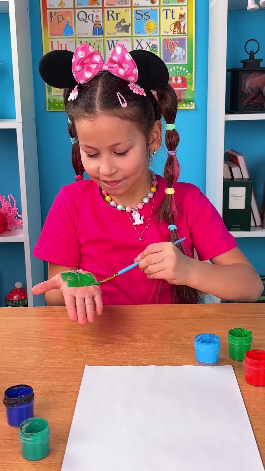 ✋ HAND FISH TRICK — Just Trace & Draw! 🐟✨ #shorts #kids – YouTube