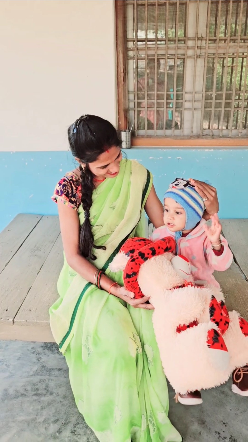 shivanshi ko teddy nahi mila khelane ke liye 😲❤️ #shorts #emotional #ytshorts #hearttouching – YouTube