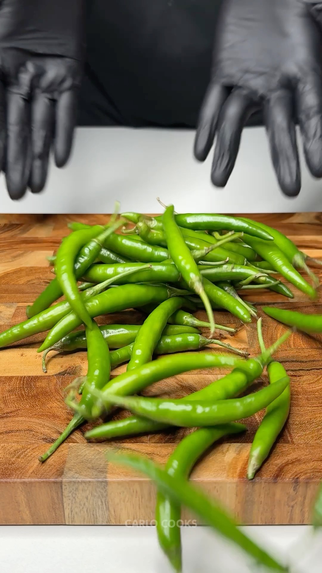 Chilli Pickle #shorts – YouTube