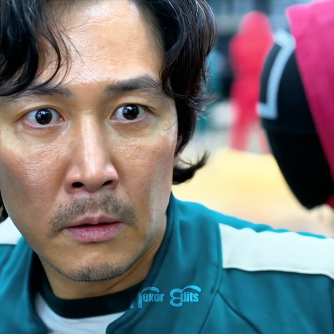 Pink Guard Jun-ho Finds His Brother | Squid Game | #shorts – YouTube