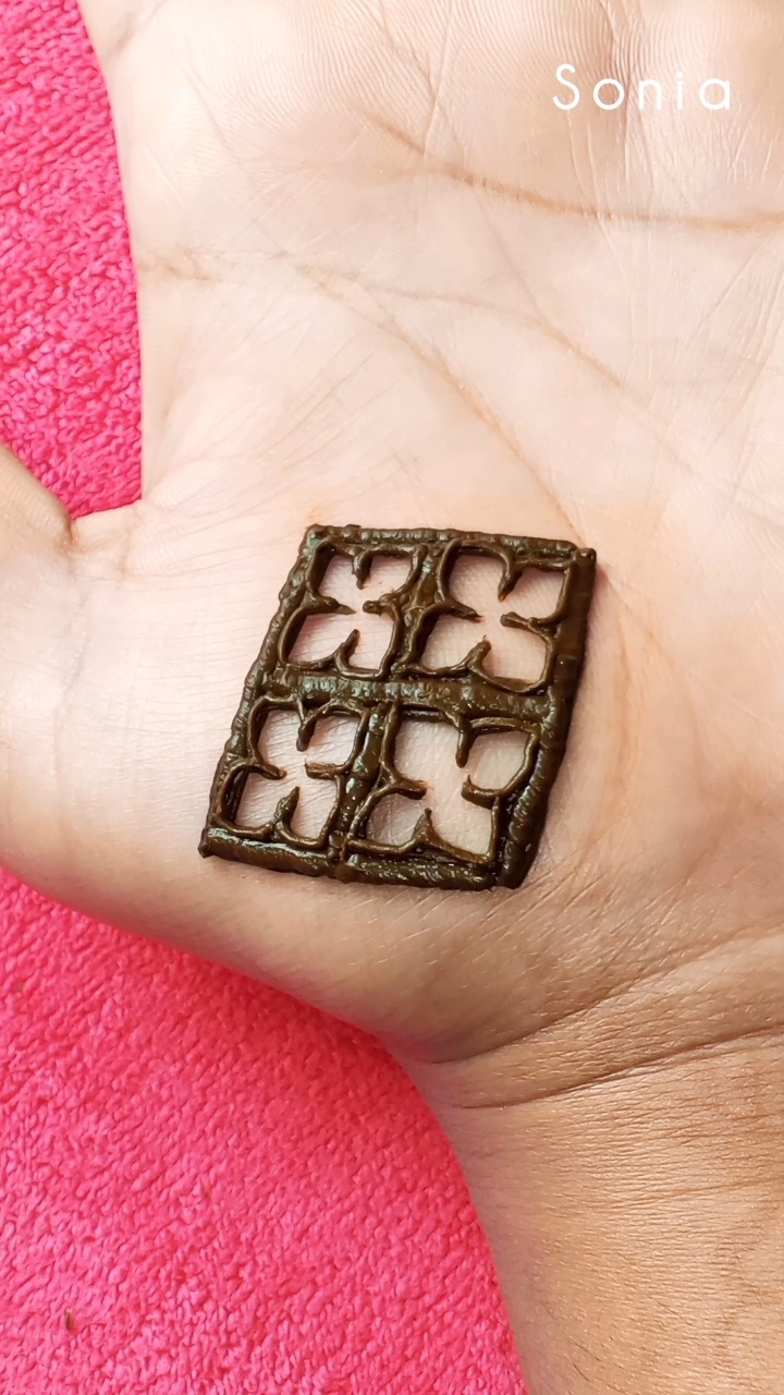 Simple Mehndi Design #mehndi #shorts – YouTube