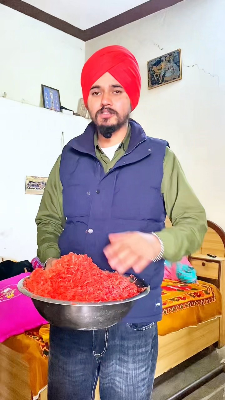 Gajar da Kush bnana 🫣 #minivlog #youtubeshorts #familyvlog #dailyvlog #dailyroutine #shorts – YouTube