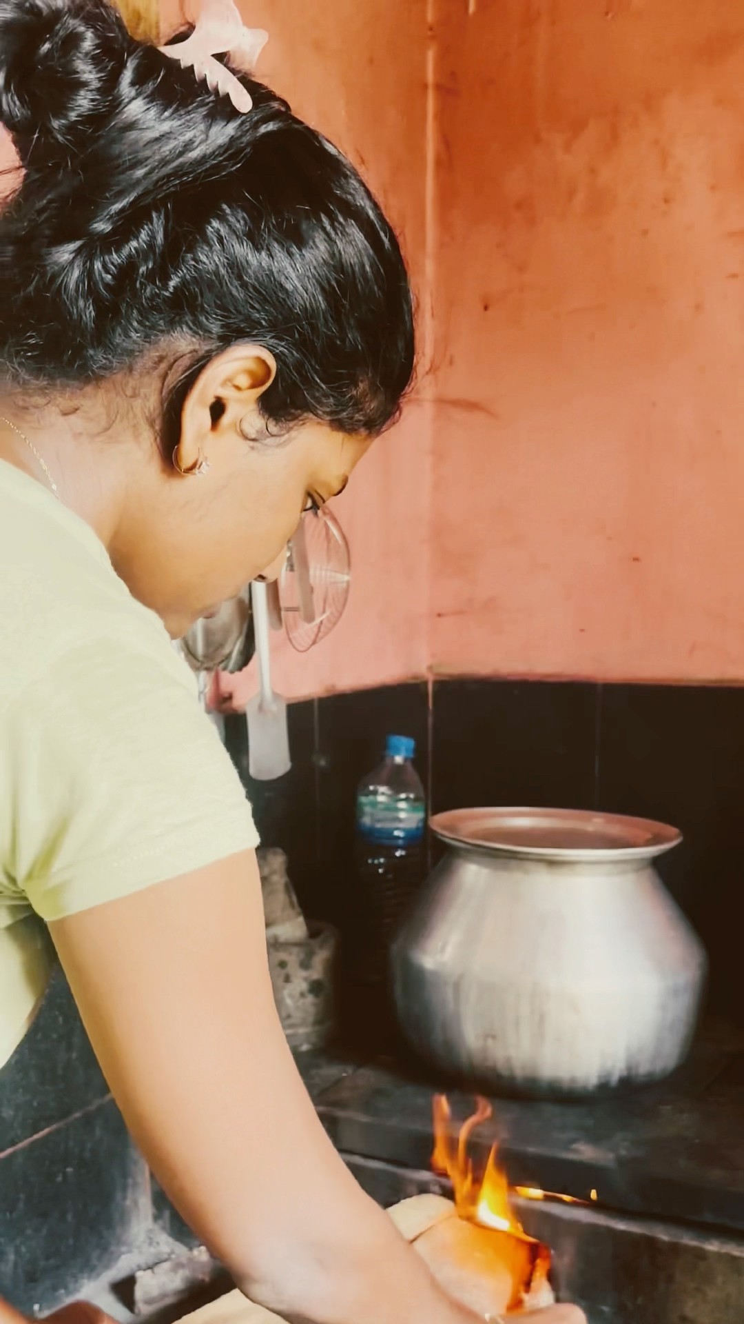 ഒരു തഞ്ചാവൂർ യാത്ര 🥰🚊🚂 ARCHANA DEV #shorts #viral #trending #archanadev #art #youtubeshorts – YouTube